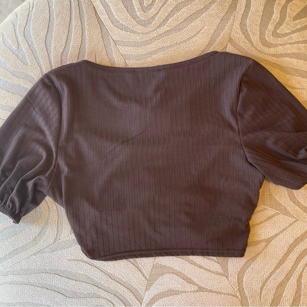 Missguided Crop Top - Picture 3 of 8